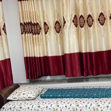 Lejlighed Its In A Lovely Villa House, With Great Environment In A Good Location *